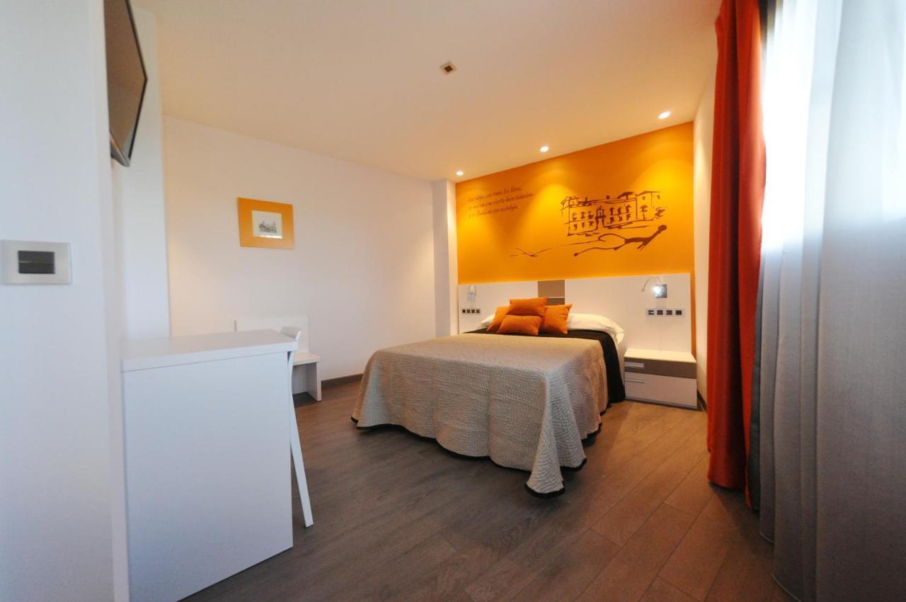 Rincon Del Nazareno Hotel Almazan Bilik gambar